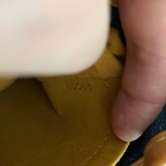 Louis Vuitton pleaty denim bag - Picture 6 of 6